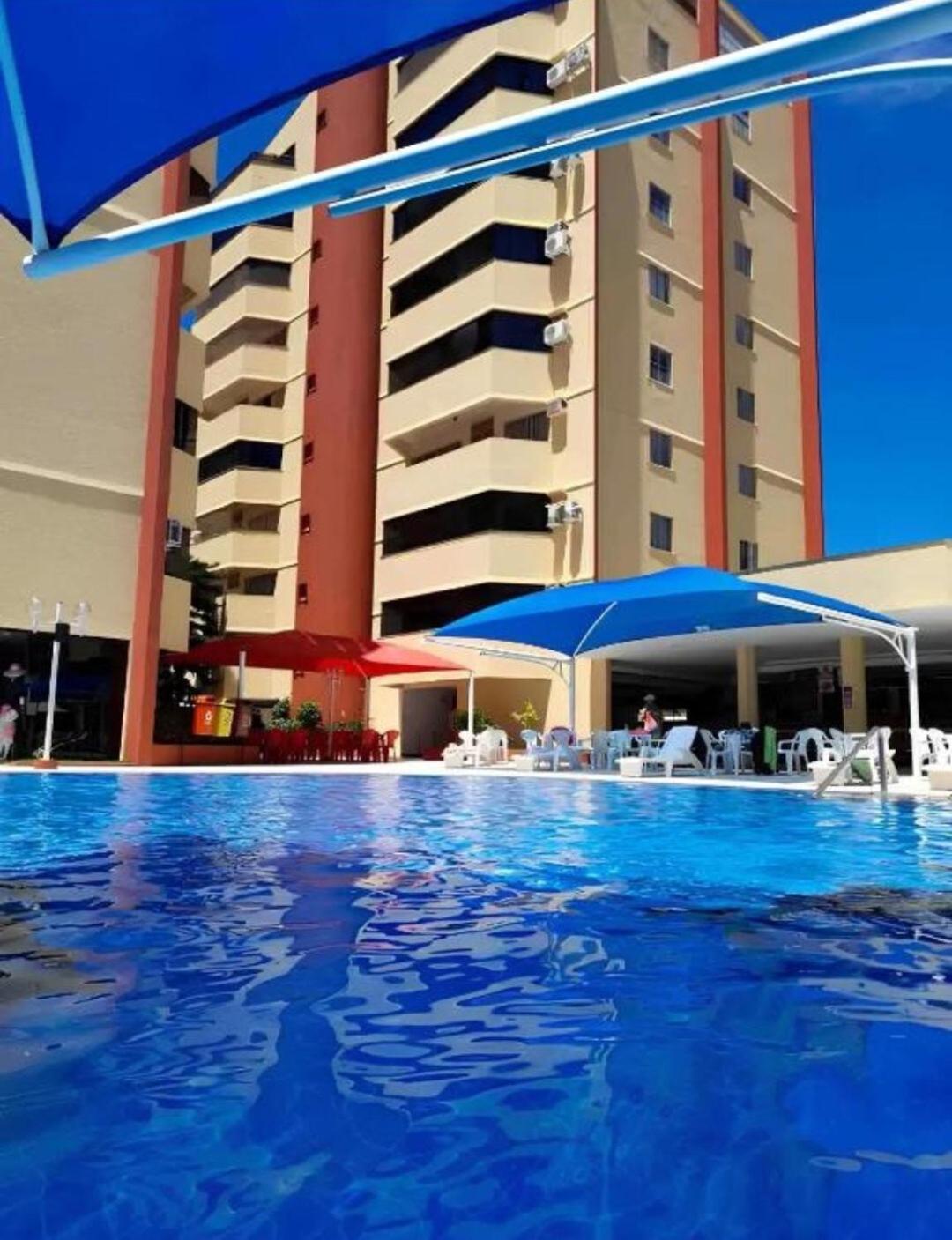 Em Com 2 Ate 5 Pessoas Apartamento *