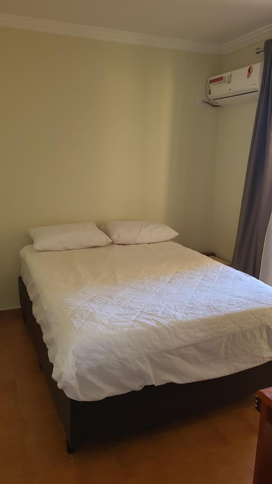 Apartamento Em Com 2 Ate 5 Pessoas Caldas Novas