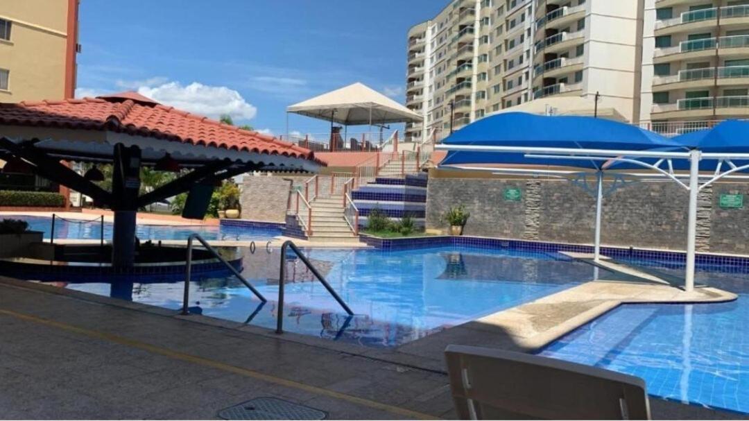 Em Com 2 Ate 5 Pessoas Apartamento