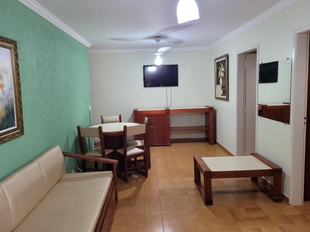 Apartamento Em Com 2 Ate 5 Pessoas *